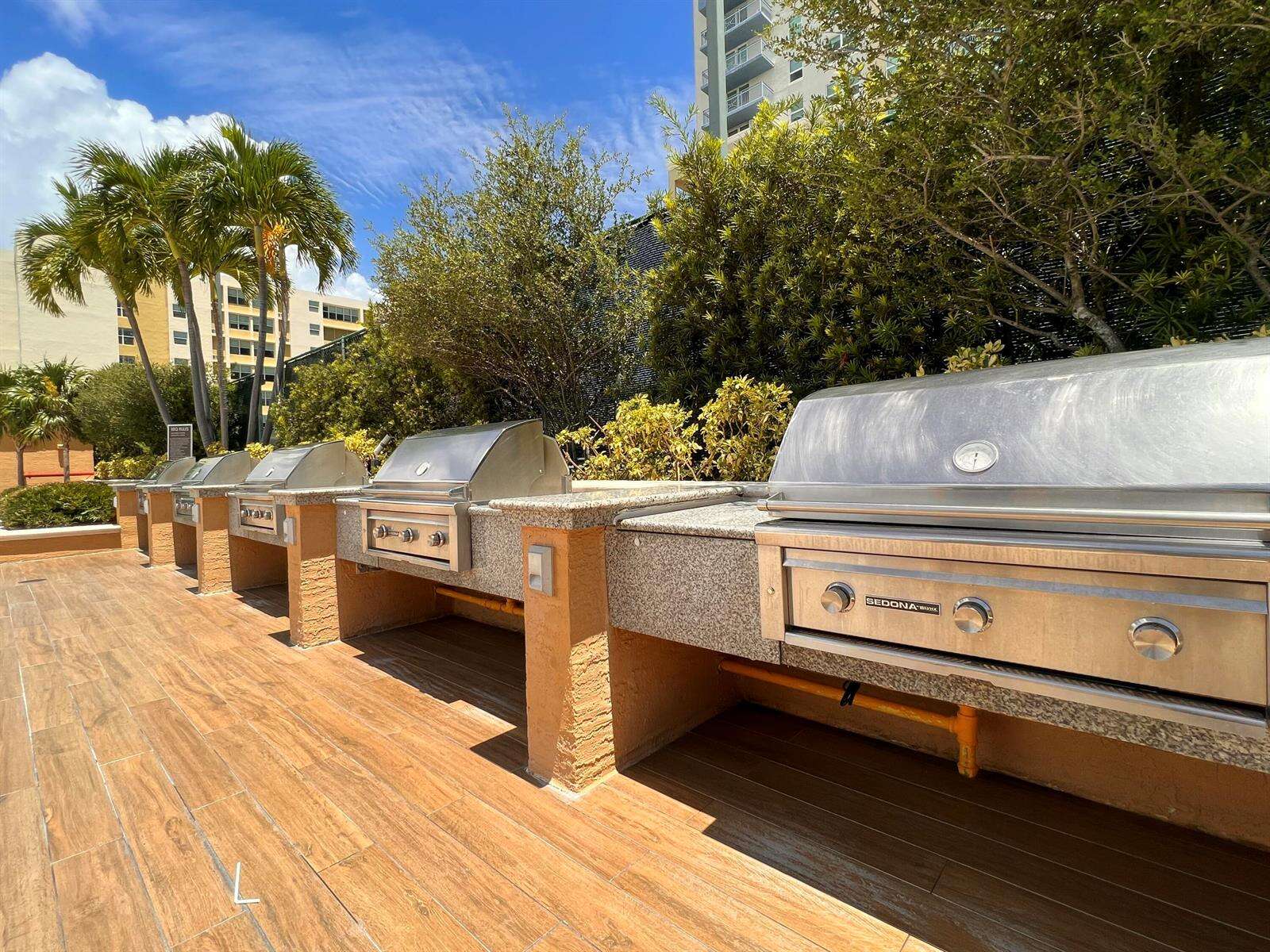 Yacht Club At Portofino at 90 Alton, Miami Beach, FL 33139 - For Rent photo 15