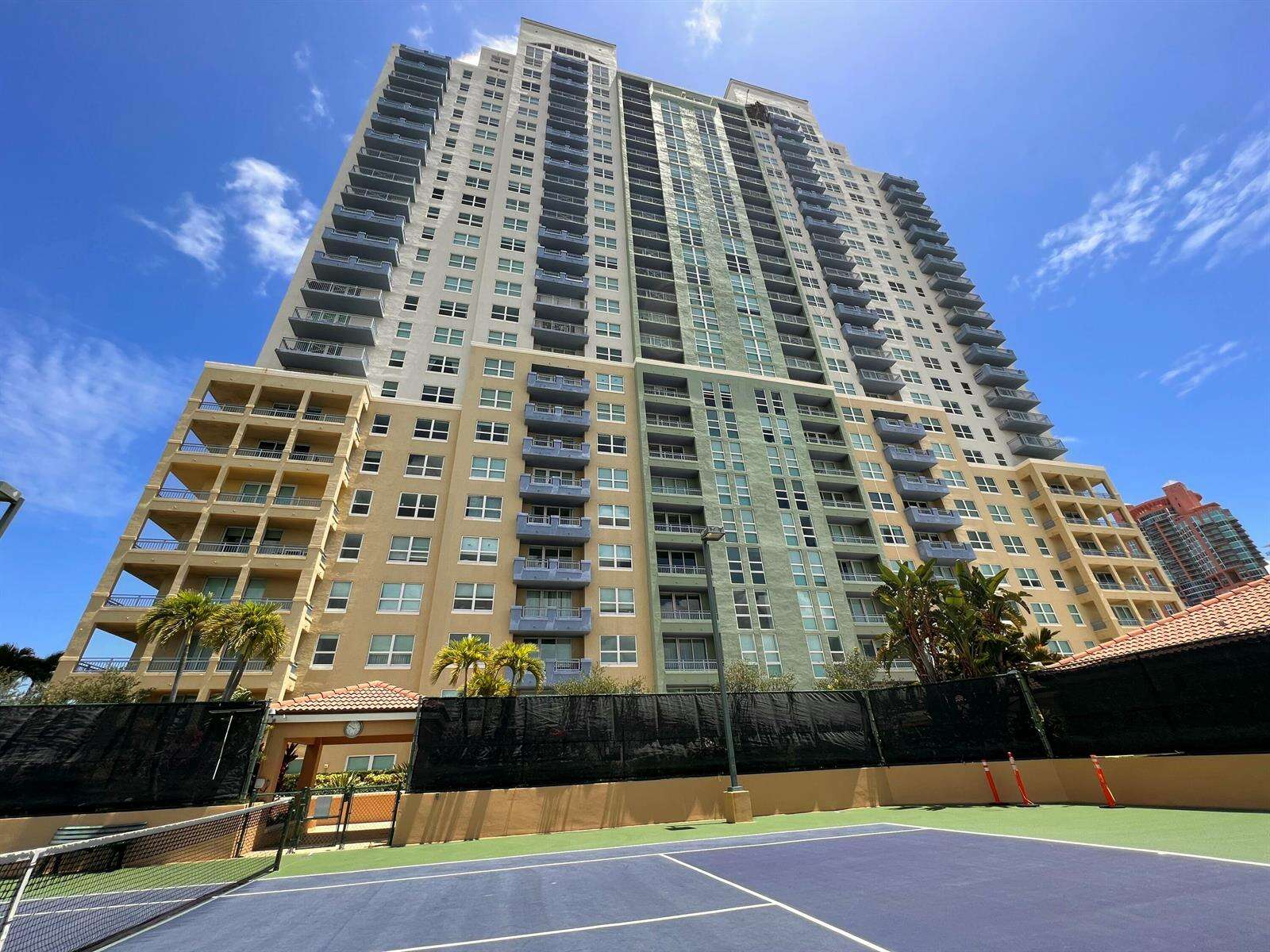 Yacht Club At Portofino at 90 Alton, Miami Beach, FL 33139 - For Rent photo 18
