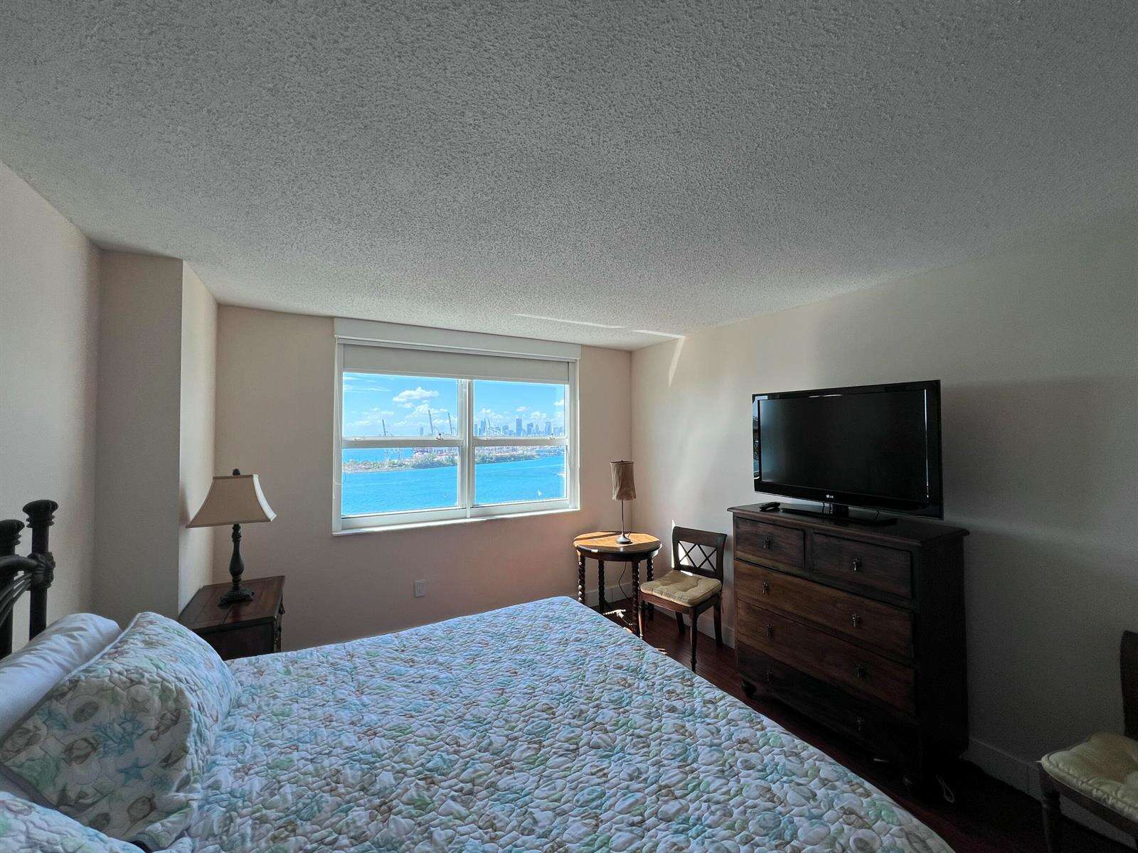 Yacht Club At Portofino at 90 Alton, Miami Beach, FL 33139 - For Rent photo 9