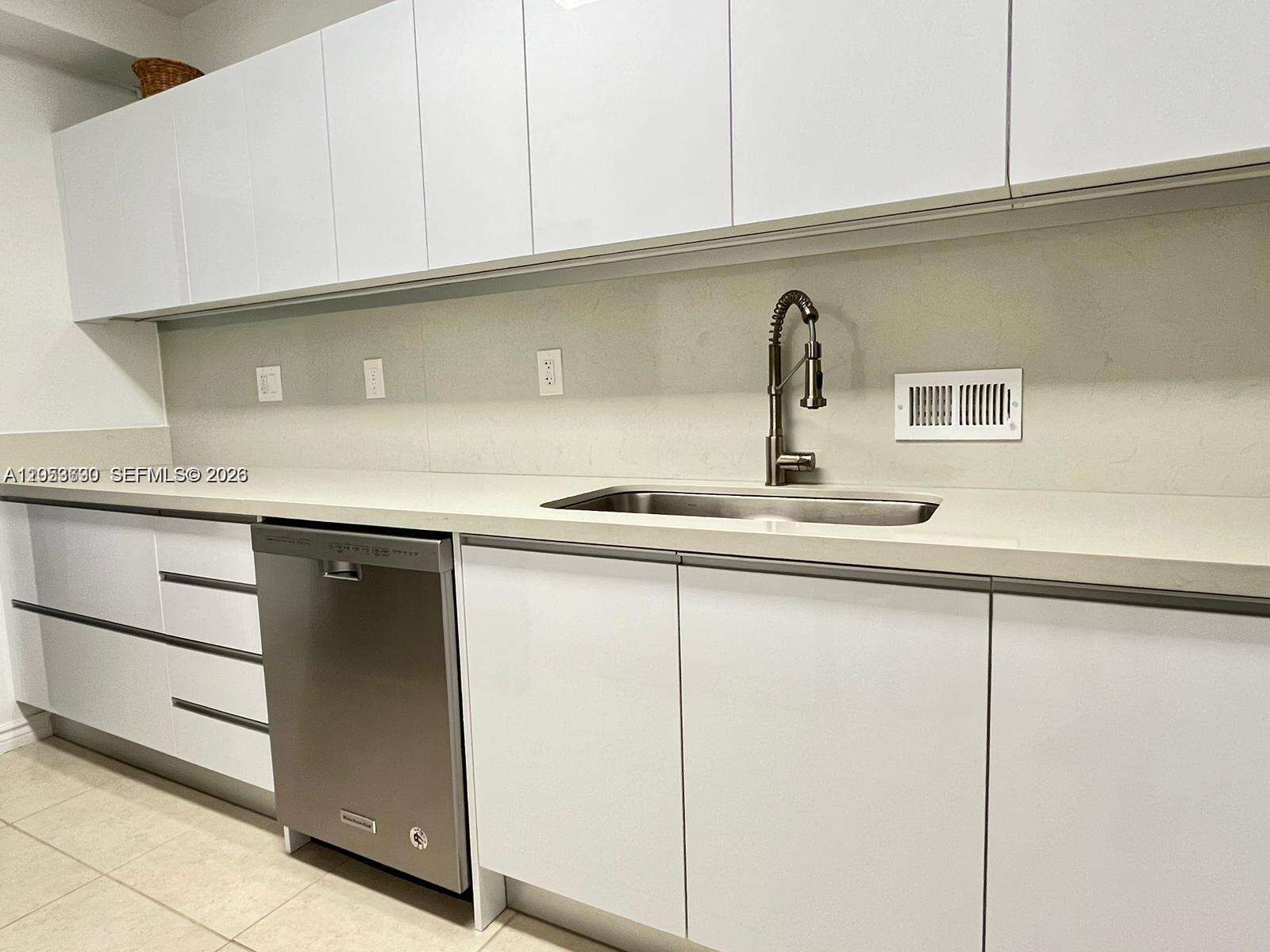 The Plaza at 10185 Collins Ave, Bal Harbour, FL 33154 - For Rent photo 13