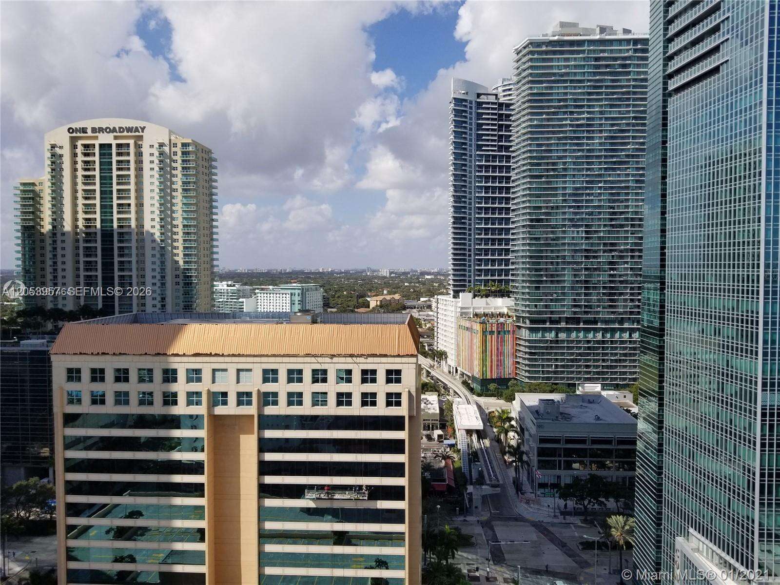 The Sail at 170 14 St, Miami, FL 33131 - For Rent photo 2