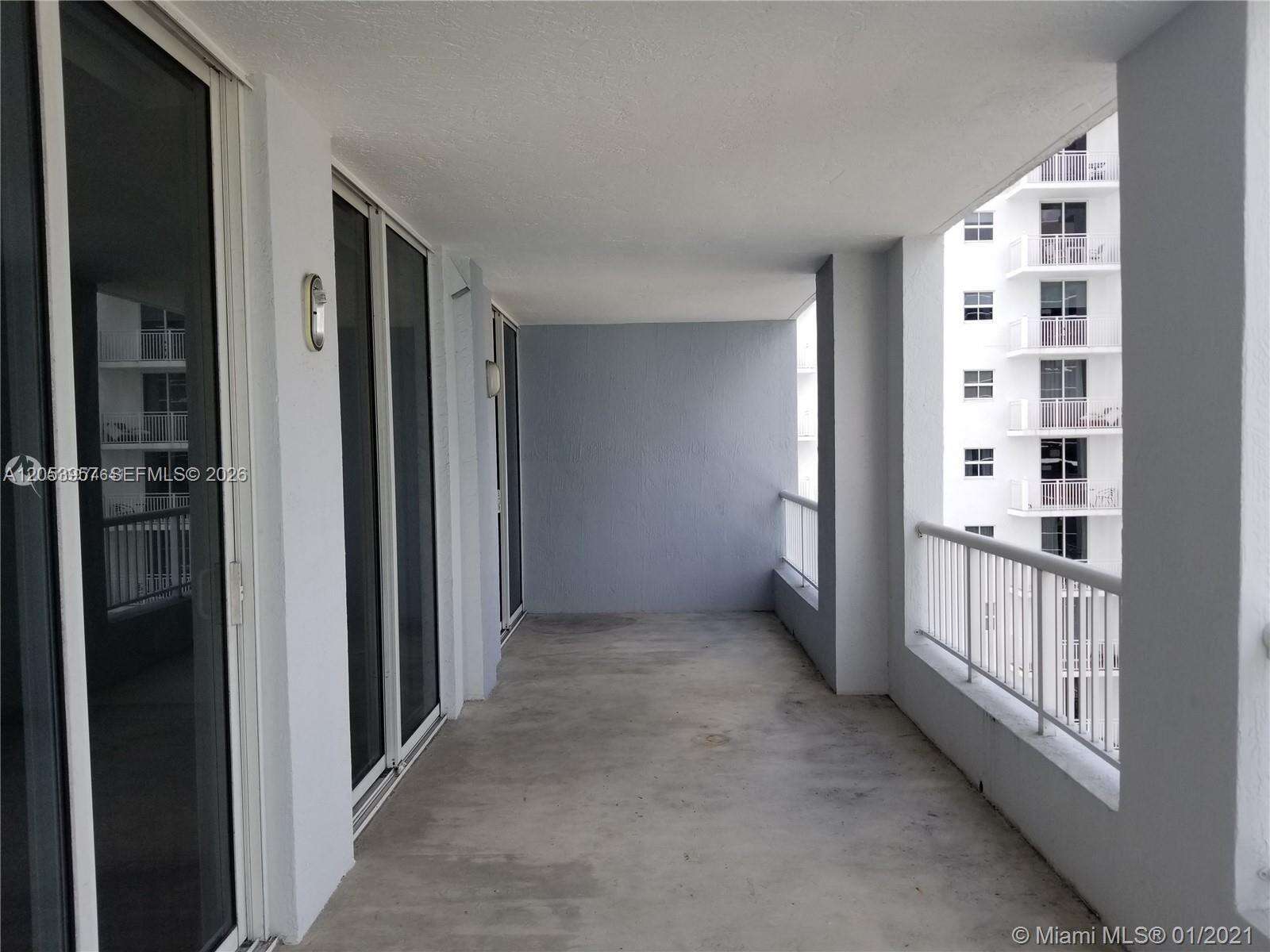 The Sail at 170 14 St, Miami, FL 33131 - For Rent photo 3