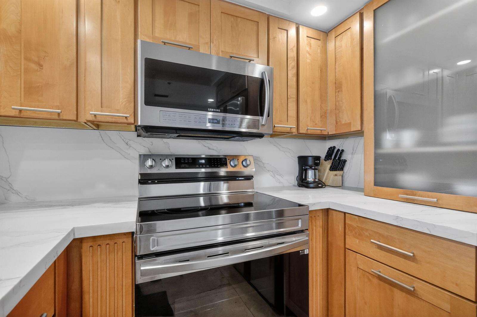 The Grand at 1717 Bayshore, Miami, FL 33132 - For Rent photo 21