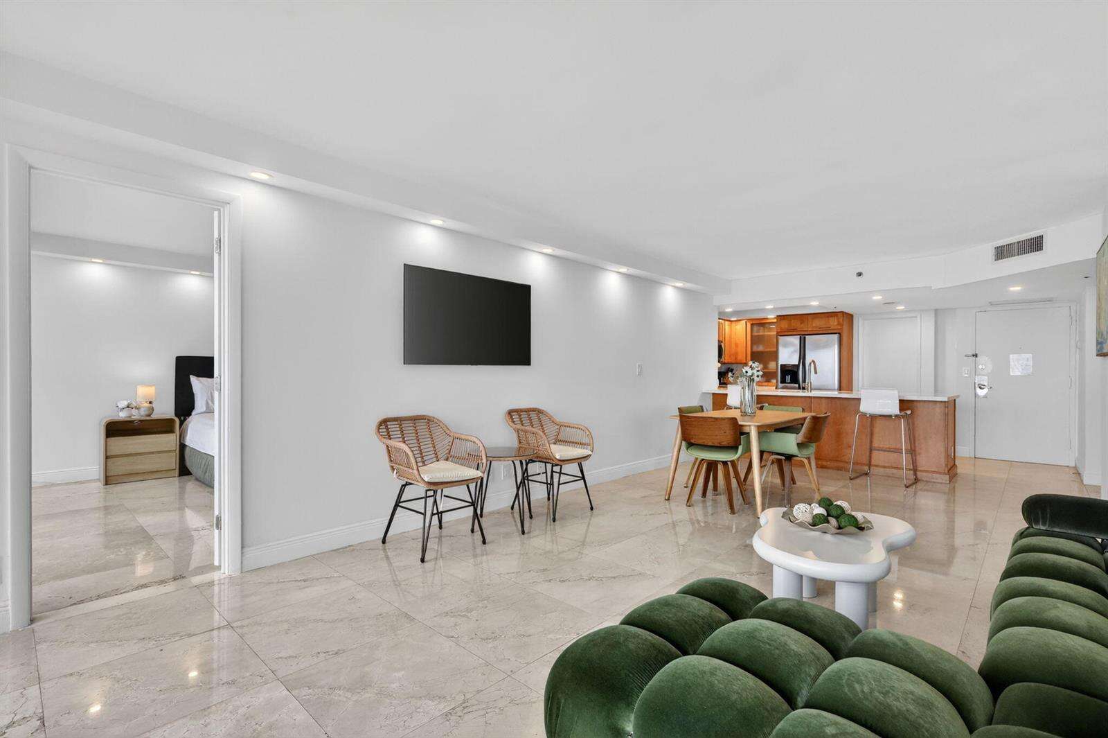 The Grand at 1717 Bayshore, Miami, FL 33132 - For Rent photo 54