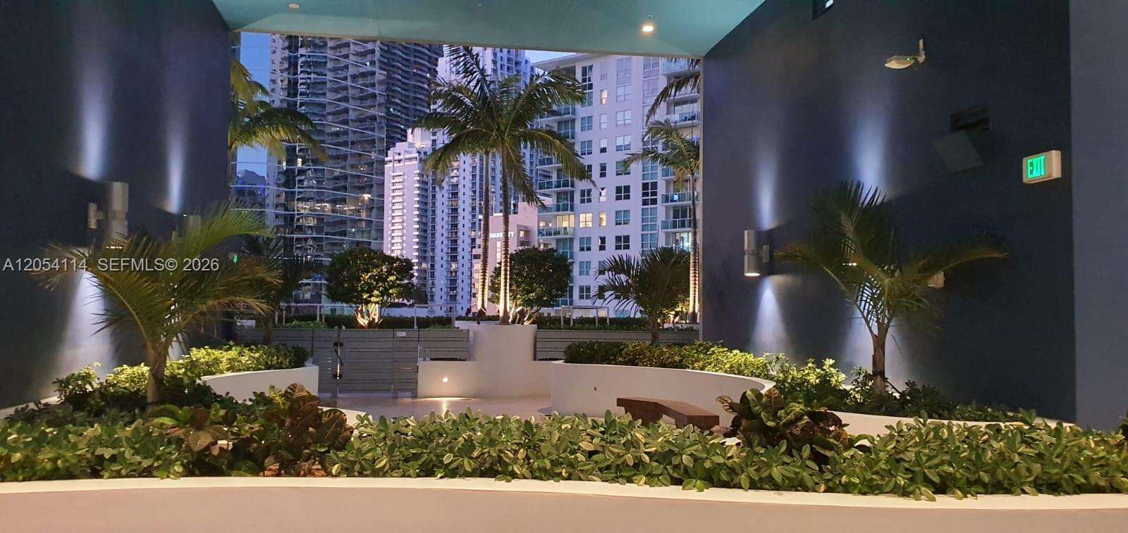 Brickell House at 1300 Brickell Bay Dr, Miami, FL 33131 - For Rent photo 20