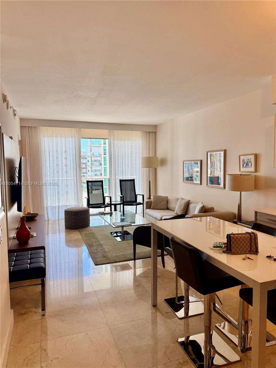 Brickell House at 1300 Brickell Bay Dr, Miami, FL 33131 - For Rent photo 3