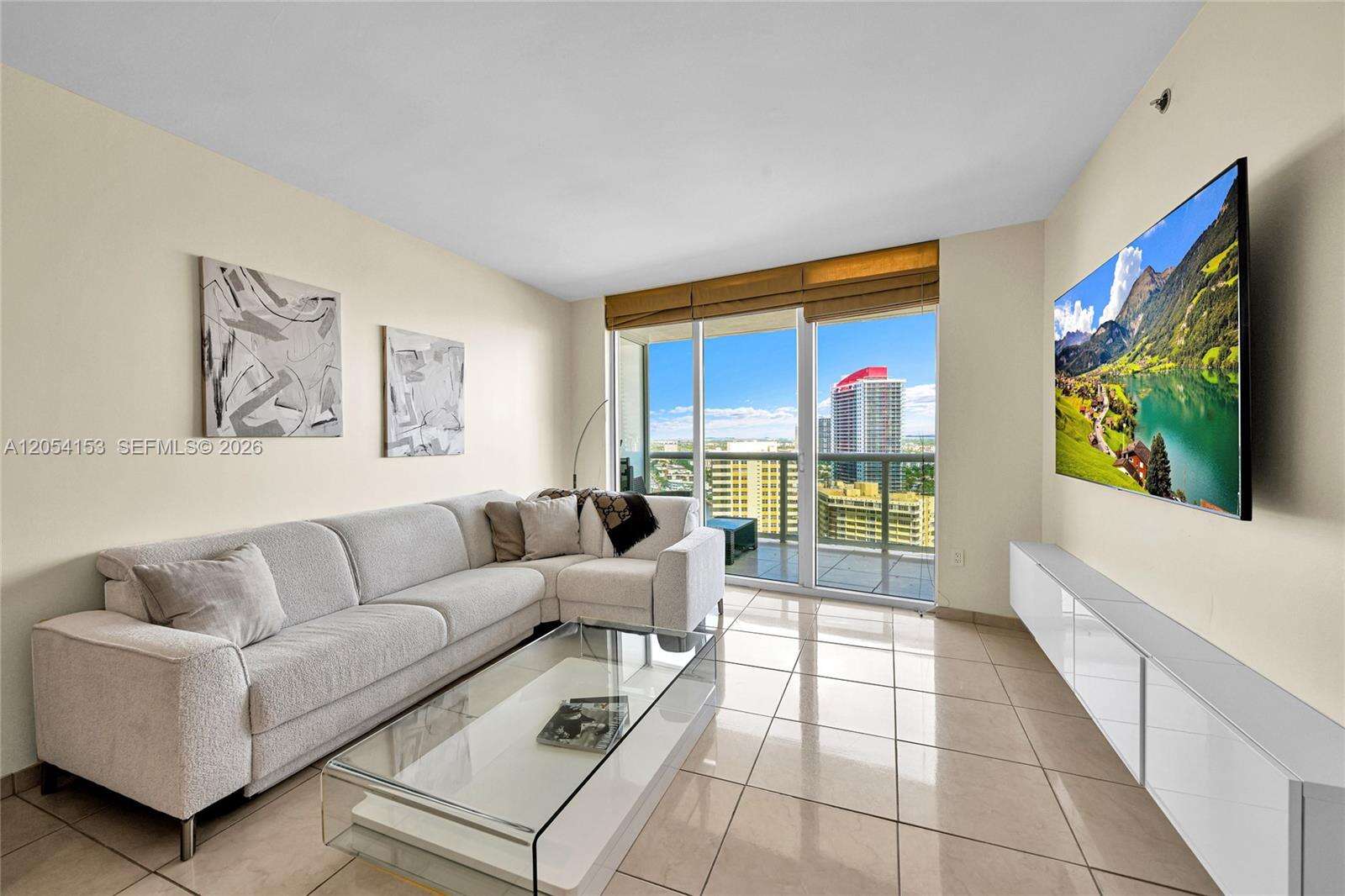 The Beach Club at 1850 Ocean Dr, Hallandale Beach, FL 33009 - For Rent photo 2