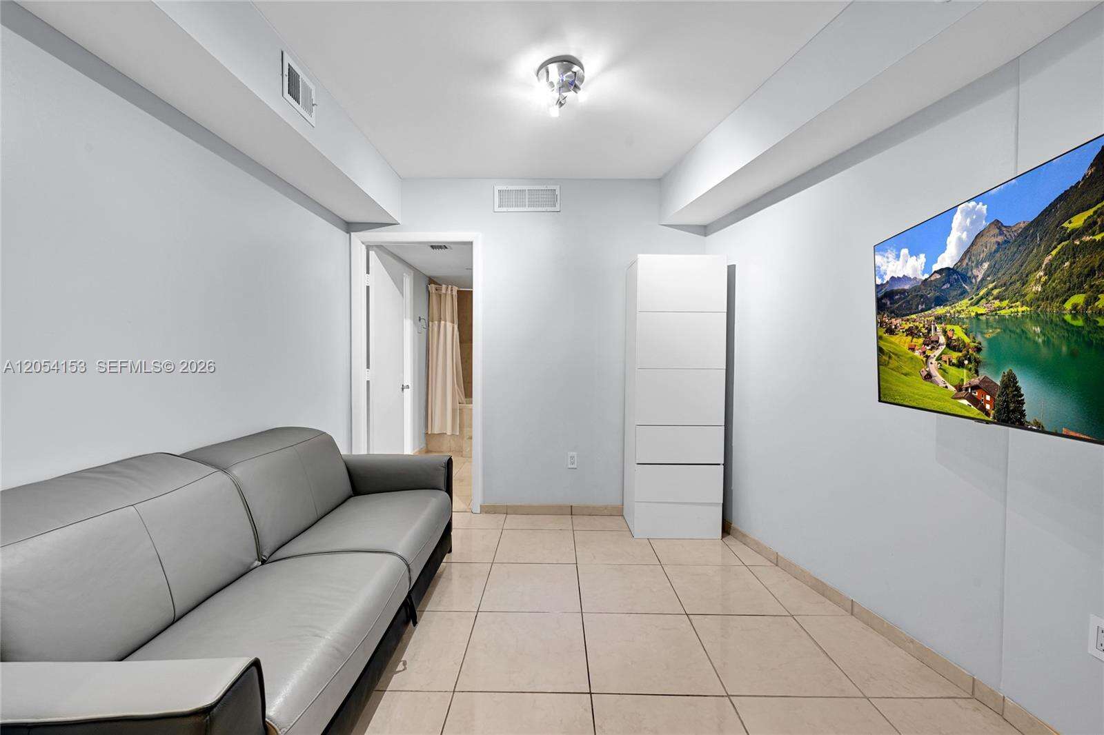 The Beach Club at 1850 Ocean Dr, Hallandale Beach, FL 33009 - For Rent photo 19