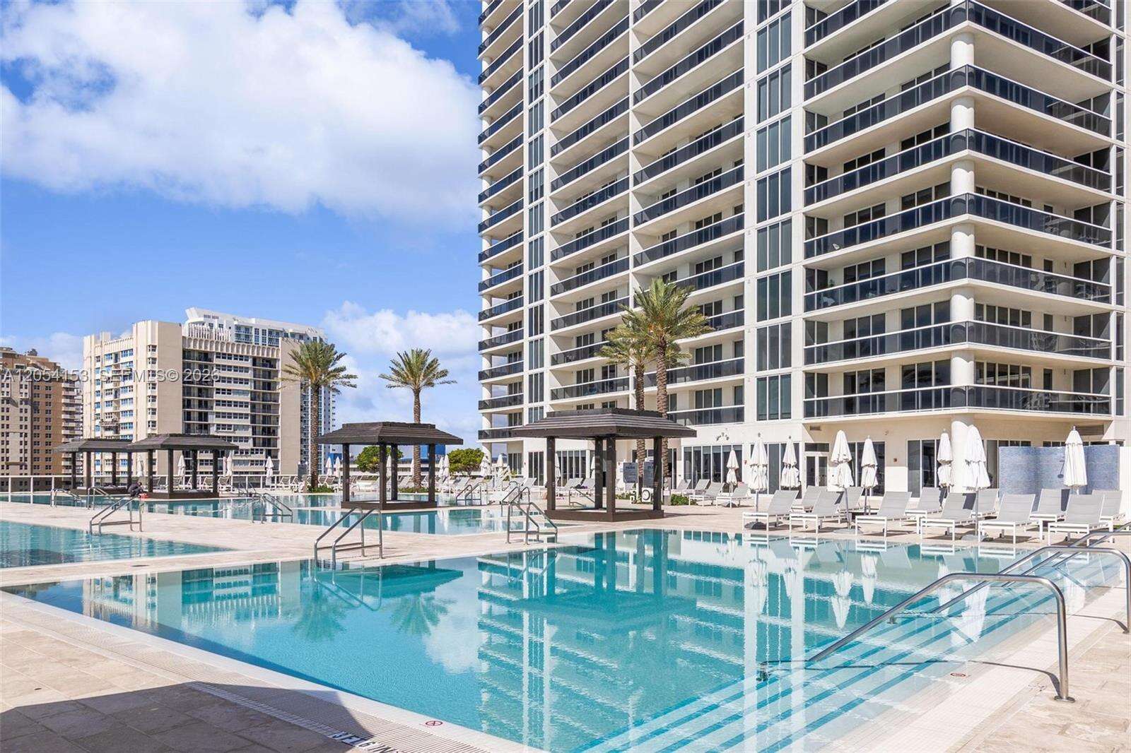 The Beach Club at 1850 Ocean Dr, Hallandale Beach, FL 33009 - For Rent photo 23