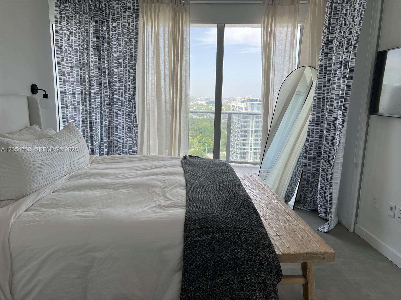 Aria On The Bay at 488 18 St, Miami, FL 33132 - For Rent photo 17