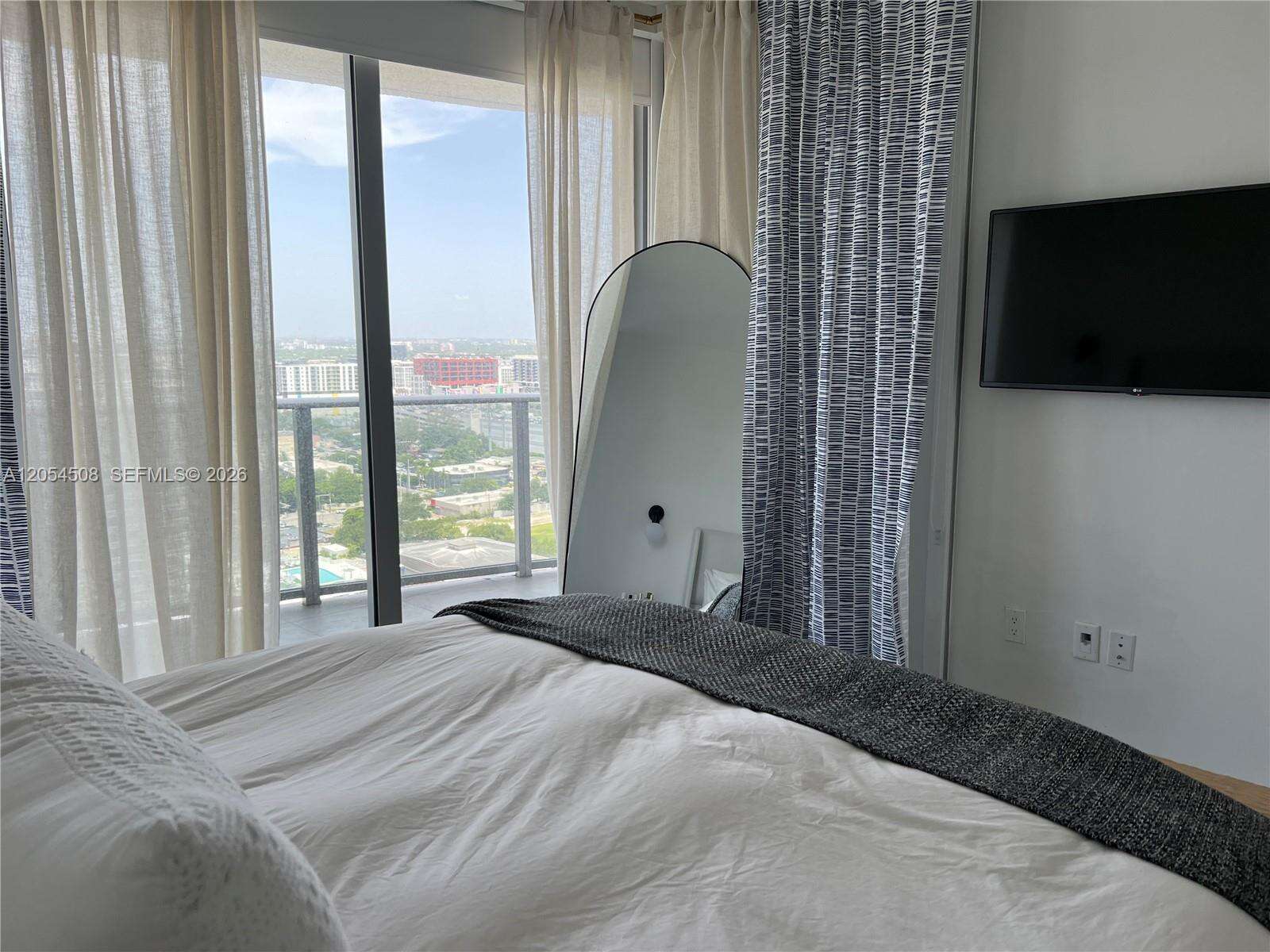 Aria On The Bay at 488 18 St, Miami, FL 33132 - For Rent photo 18
