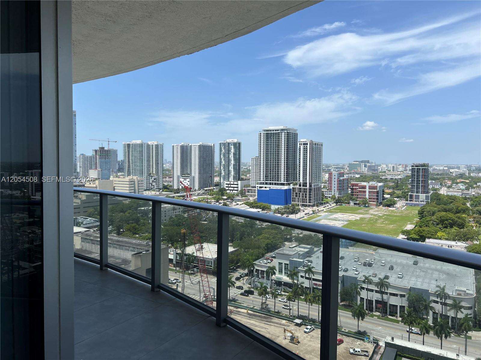 Aria On The Bay at 488 18 St, Miami, FL 33132 - For Rent photo 4