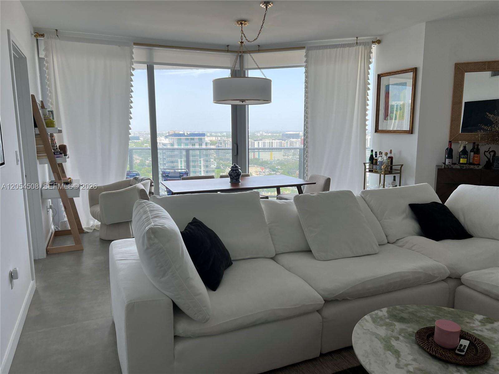 Aria On The Bay at 488 18 St, Miami, FL 33132 - For Rent photo 10