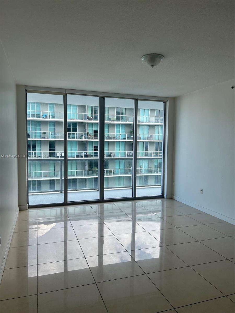 Axis On Brickell at 1111 1 Ave, Miami, FL 33130 - For Rent photo 2