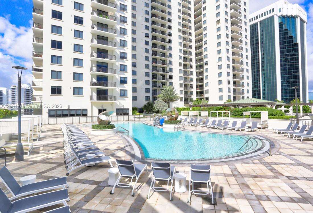 Nine At Mary Brickell Village at 999 1 Ave, Miami, FL 33130 - For Rent photo 21