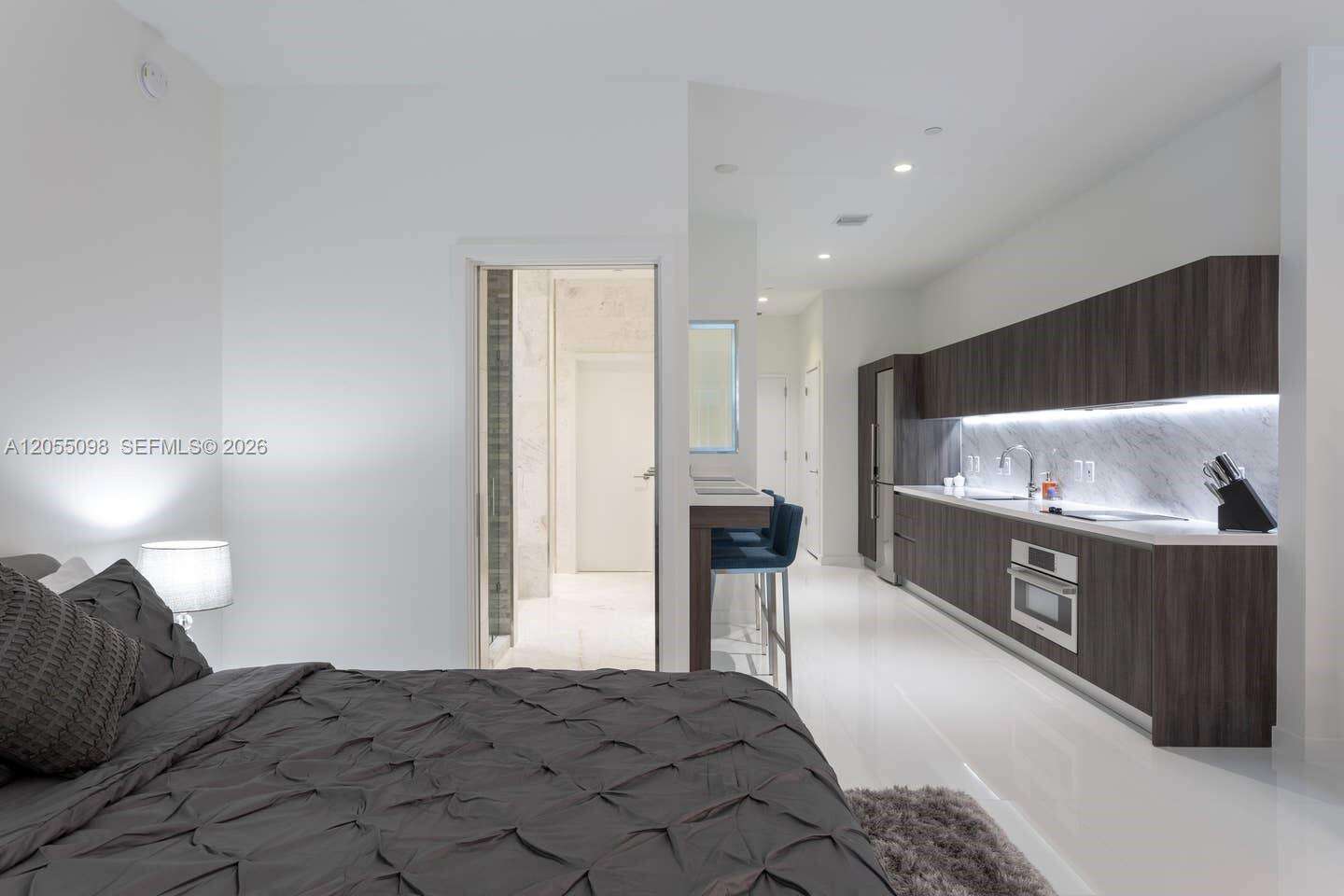 Paramount Miami Worldcenter at 851 1 Ave, Miami, FL 33132 - For Rent photo 14