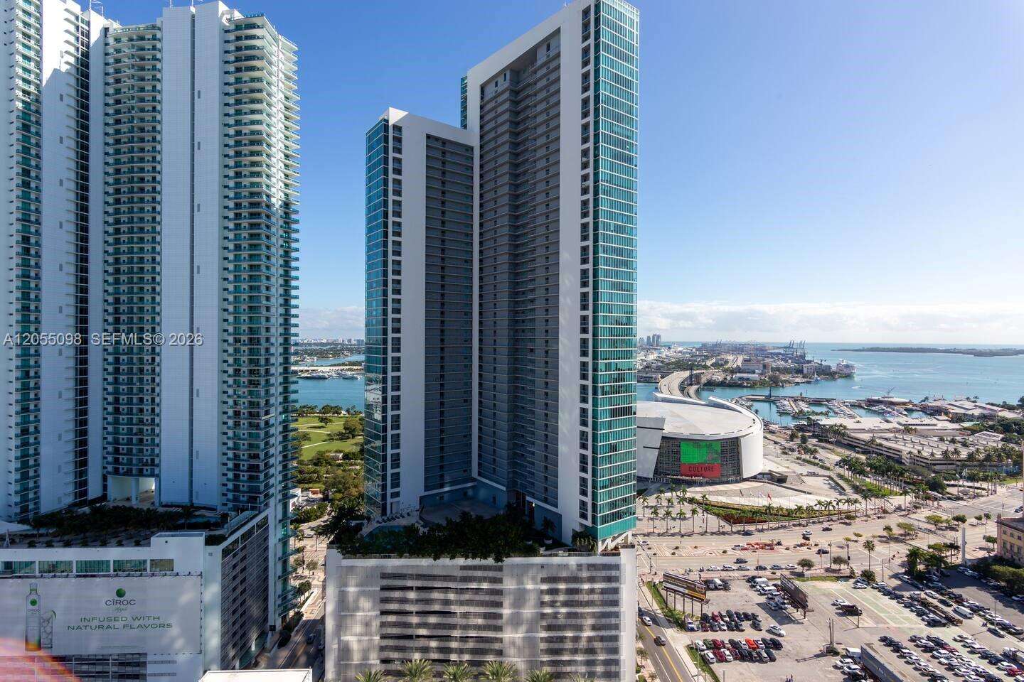 Paramount Miami Worldcenter at 851 1 Ave, Miami, FL 33132 - For Rent photo 21