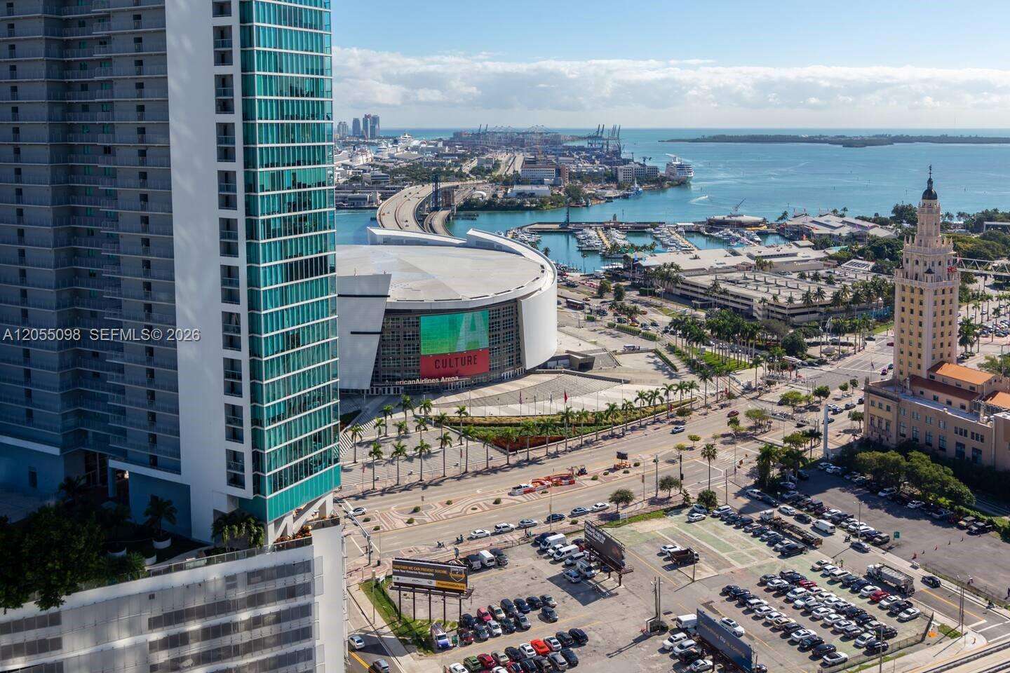 Paramount Miami Worldcenter at 851 1 Ave, Miami, FL 33132 - For Rent photo 22