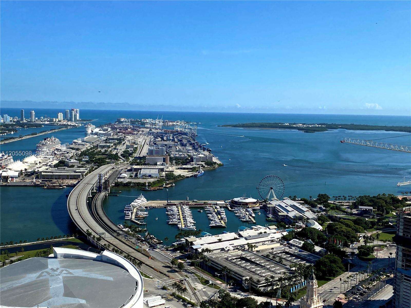 Paramount Miami Worldcenter at 851 1 Ave, Miami, FL 33132 - For Rent photo 41