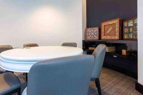 Paramount Miami Worldcenter at 851 1 Ave, Miami, FL 33132 - For Rent photo 45