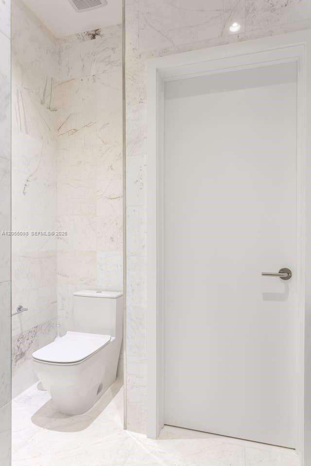 Paramount Miami Worldcenter at 851 1 Ave, Miami, FL 33132 - For Rent photo 9