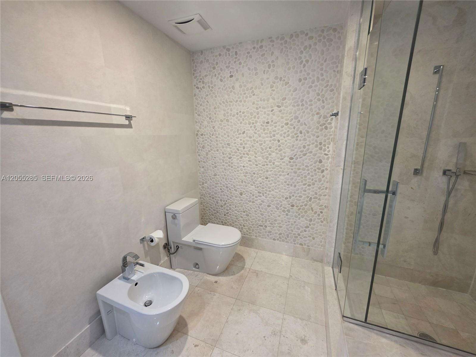Jade Ocean at 17121 Collins Ave, Sunny Isles Beach, FL 33160 - For Rent photo 24