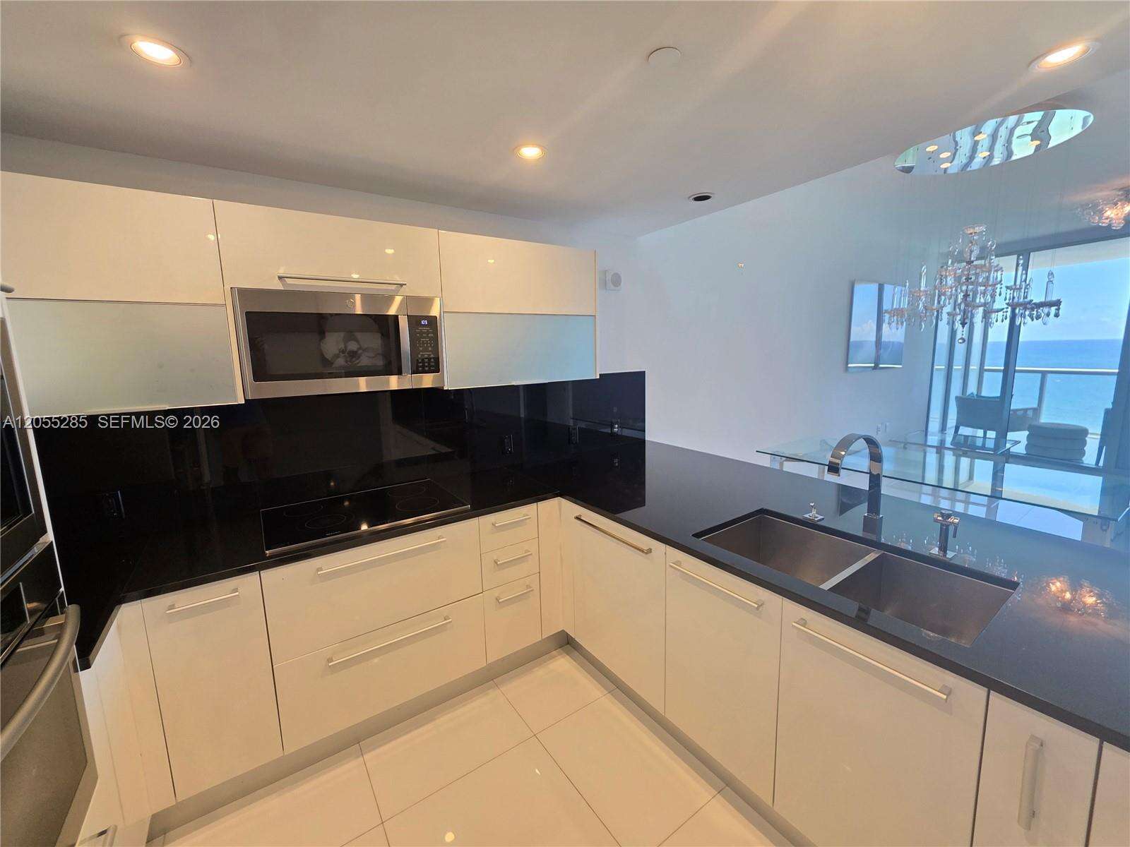 Jade Ocean at 17121 Collins Ave, Sunny Isles Beach, FL 33160 - For Rent photo 32