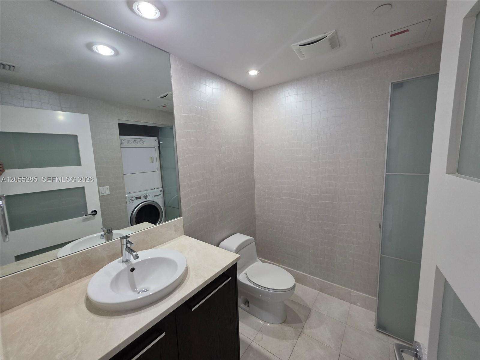 Jade Ocean at 17121 Collins Ave, Sunny Isles Beach, FL 33160 - For Rent photo 34