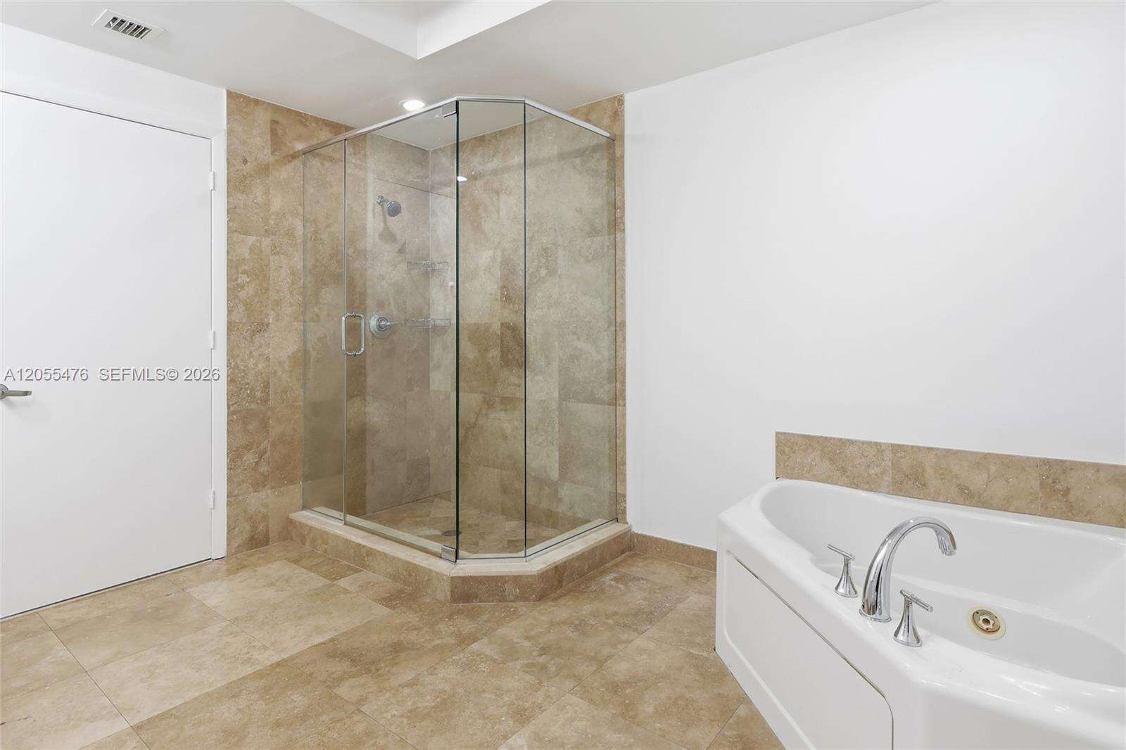 3030 Aventura at 3030 188 St, Aventura, FL 33180 - For Rent photo 6