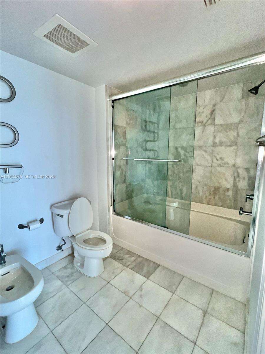 Blue at 601 36 St, Miami, FL 33137 - For Rent photo 6