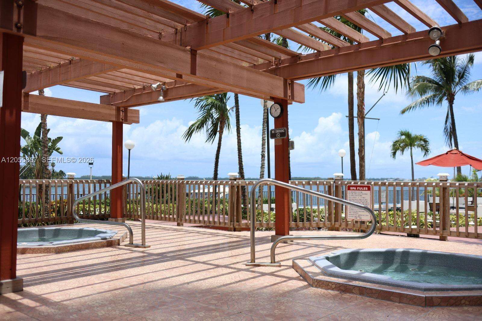 Four Ambassadors at 905 Brickell Bay Dr, Miami, FL 33131 - For Rent photo 20