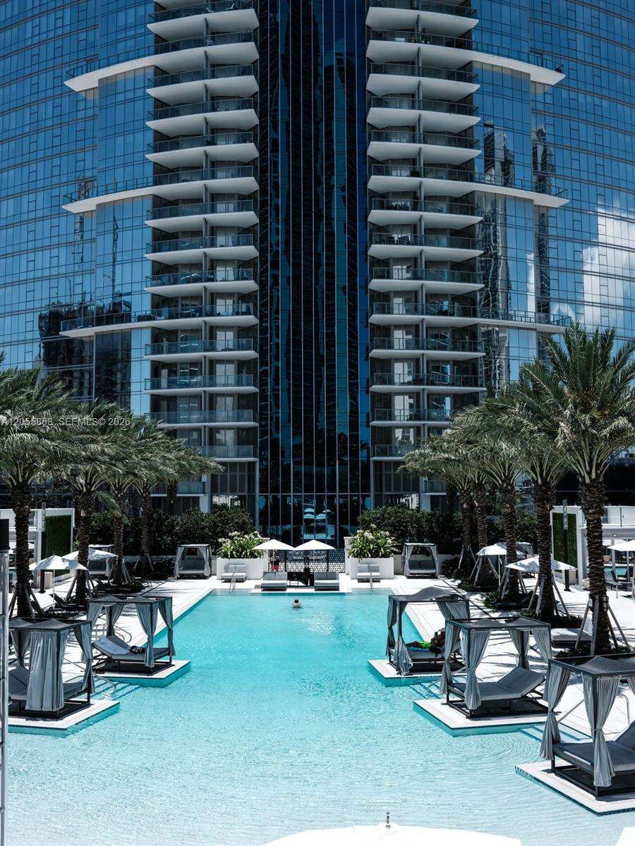 Paramount Miami Worldcenter at 851 1 Ave, Miami, FL 33132 - For Rent photo 43
