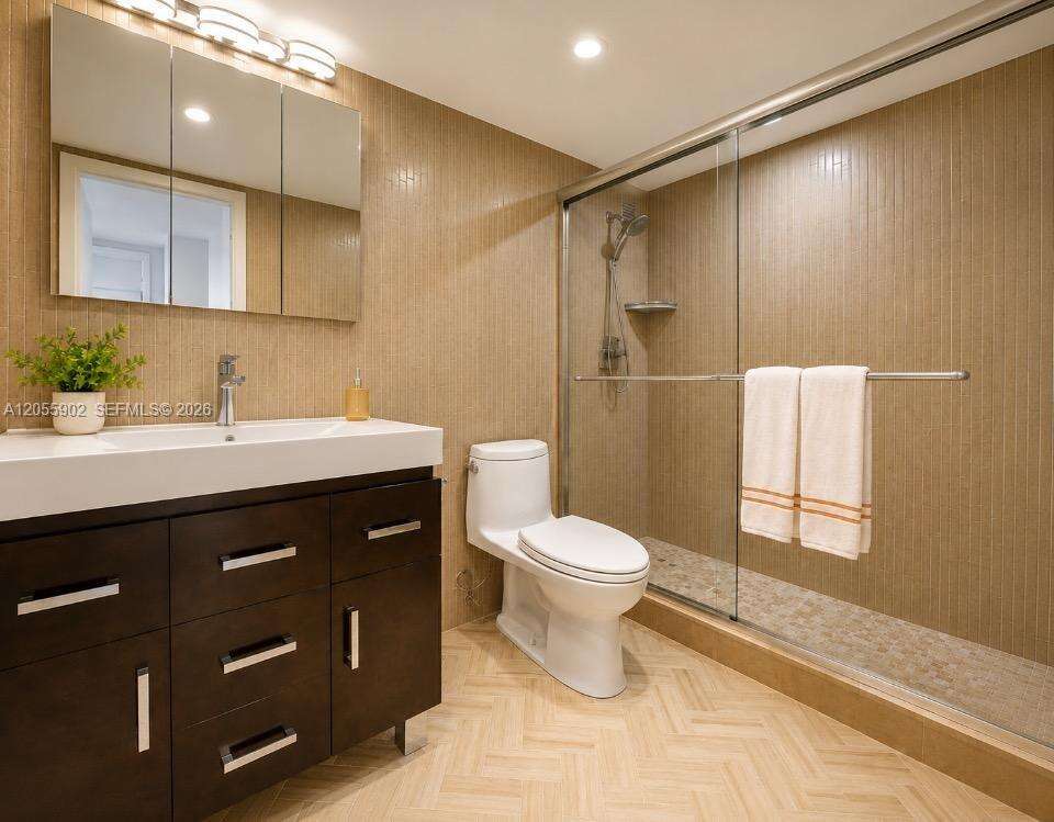 Parker Plaza at 2030 Ocean Dr, Hallandale Beach, FL 33009 - For Rent photo 29