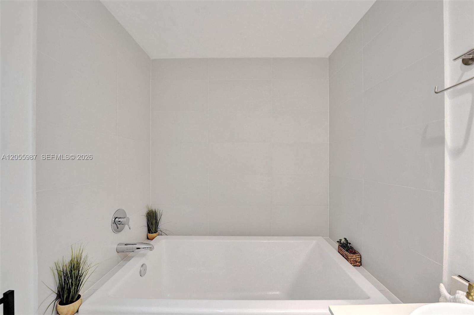 Beachwalk Condo at 2600 Hallandale Beach Blvd, Hallandale Beach, FL 33009 - For Rent photo 57