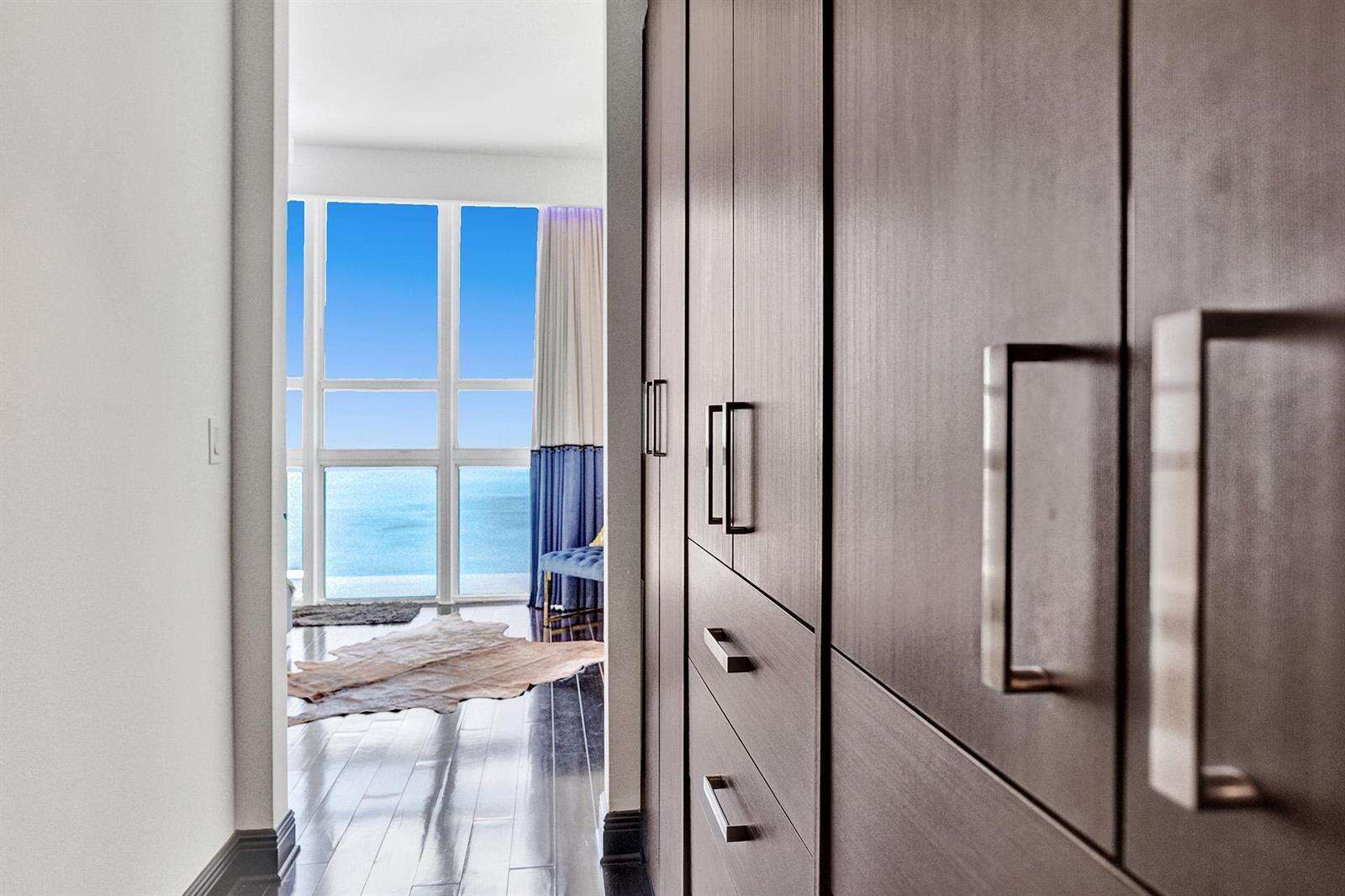 The Plaza On Brickell West at 951 Brickell, Miami, FL 33131 - For Rent photo 13