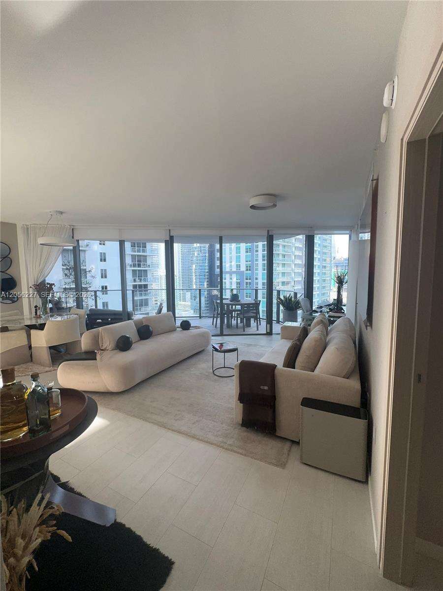 Brickell Flatiron at 1000 Brickell Plaza, Miami, FL 33131 - For Rent photo 8