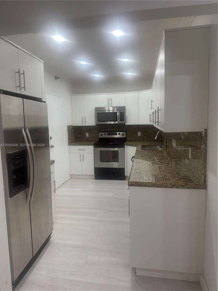 The Plaza at 10185 Collins Ave, Bal Harbour, FL 33154 - For Rent photo 7