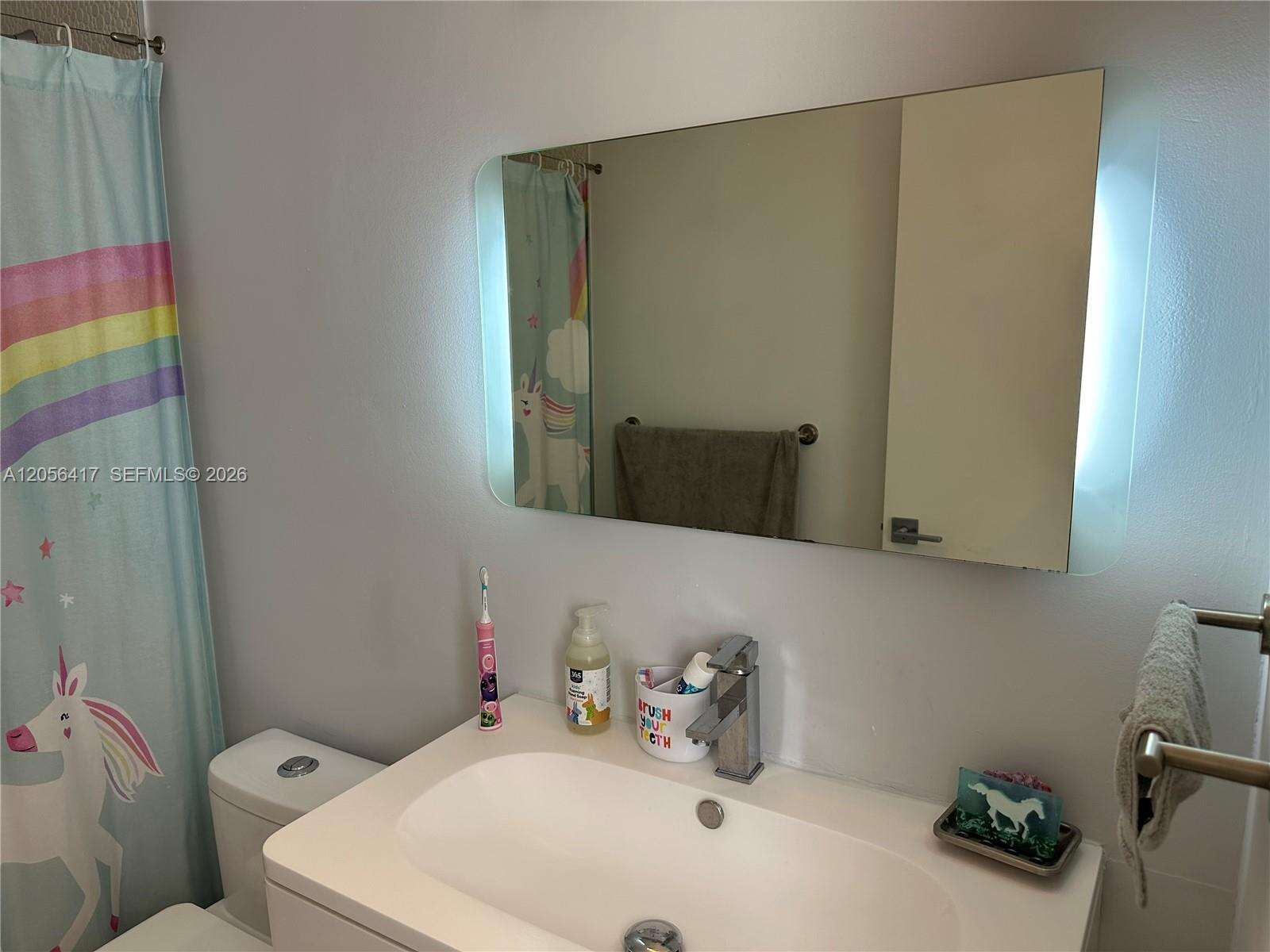 One Tequesta Point at 888 Brickell Key Dr, Miami, FL 33131 - For Rent photo 8
