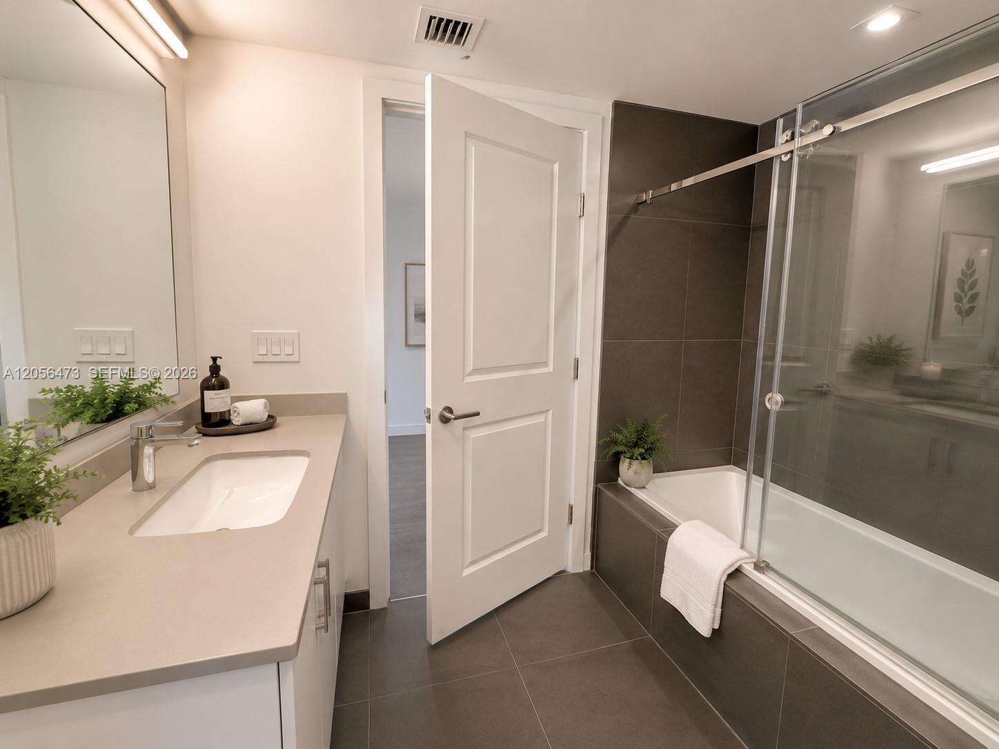 Canvas at 1600 1 Ave, Miami, FL 33132 - For Rent photo 18