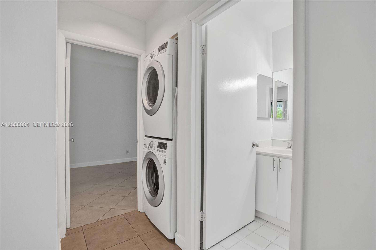 Parc Central East at 3300 192 St, Aventura, FL 33180 - For Rent photo 2