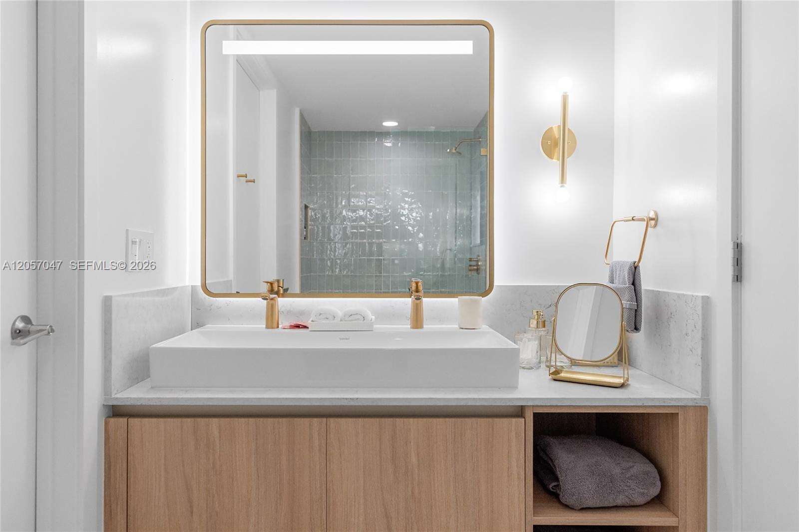 Natiivo | Gale Miami at 159 6 St, Miami, FL 33132 - For Rent photo 17