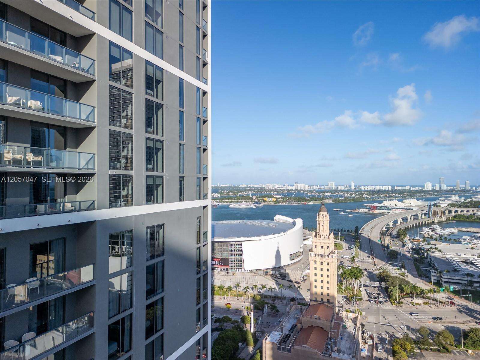 Natiivo | Gale Miami at 159 6 St, Miami, FL 33132 - For Rent photo 24