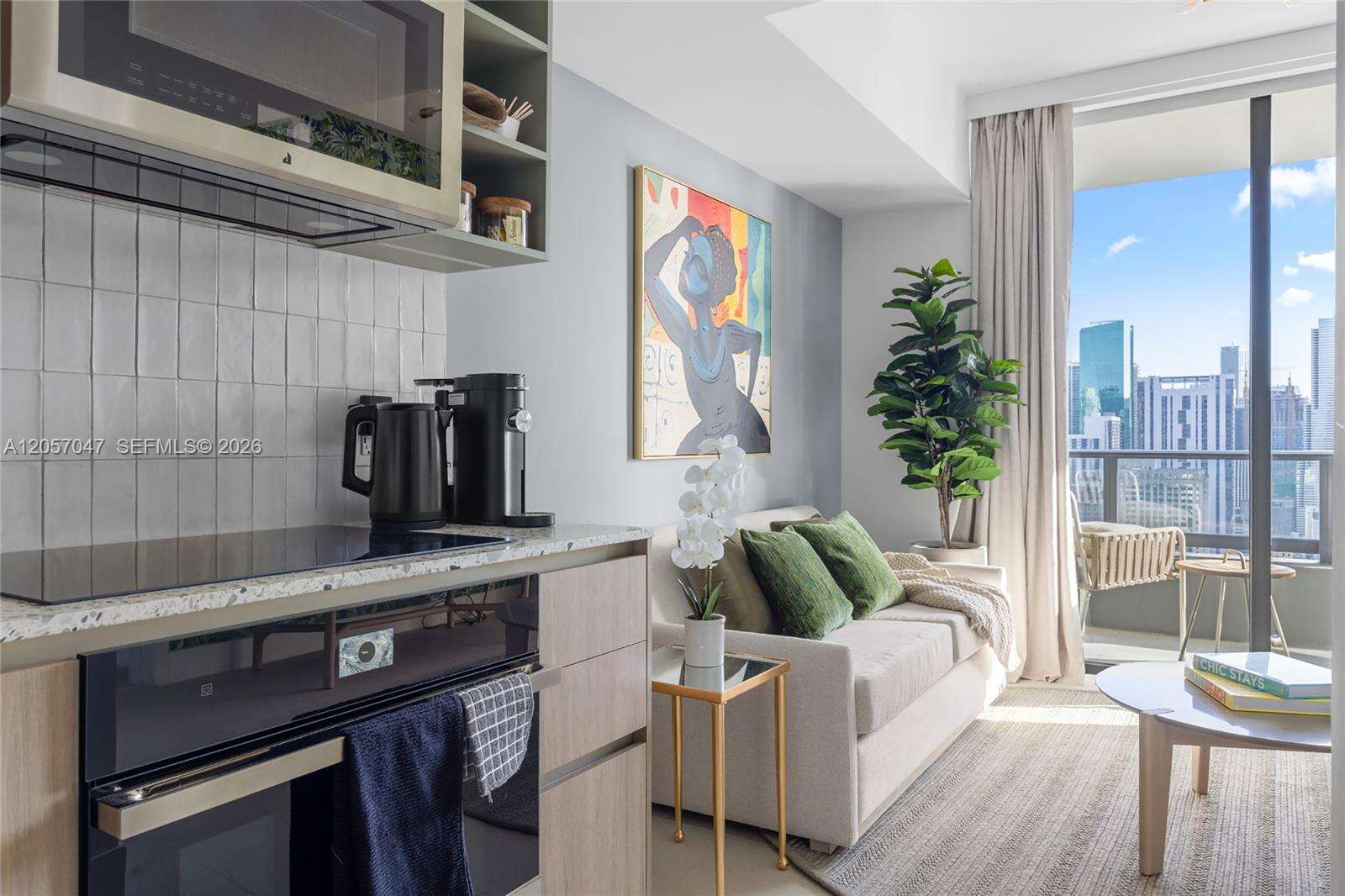 Natiivo | Gale Miami at 159 6 St, Miami, FL 33132 - For Rent photo 8
