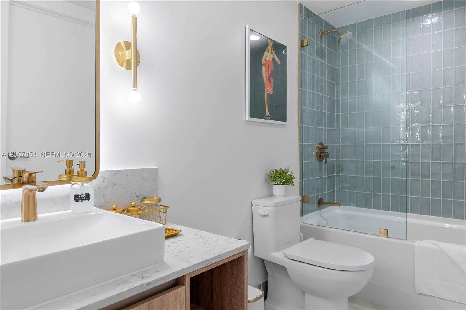 Natiivo | Gale Miami at 159 6 St, Miami, FL 33132 - For Rent photo 23