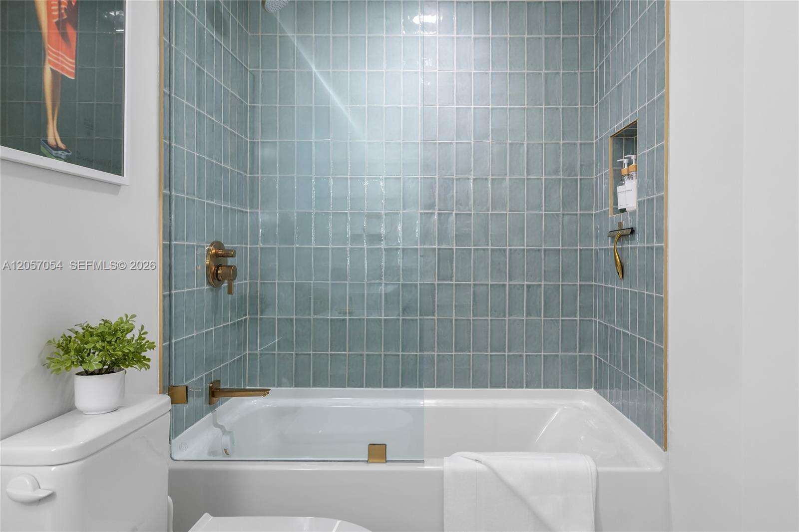 Natiivo | Gale Miami at 159 6 St, Miami, FL 33132 - For Rent photo 24