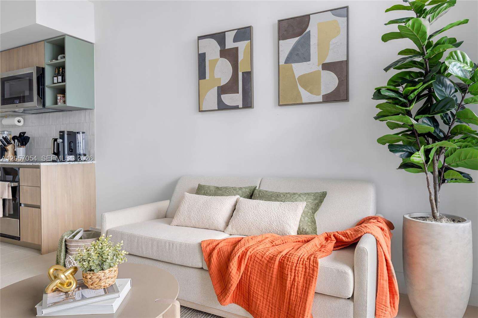 Natiivo | Gale Miami at 159 6 St, Miami, FL 33132 - For Rent photo 5