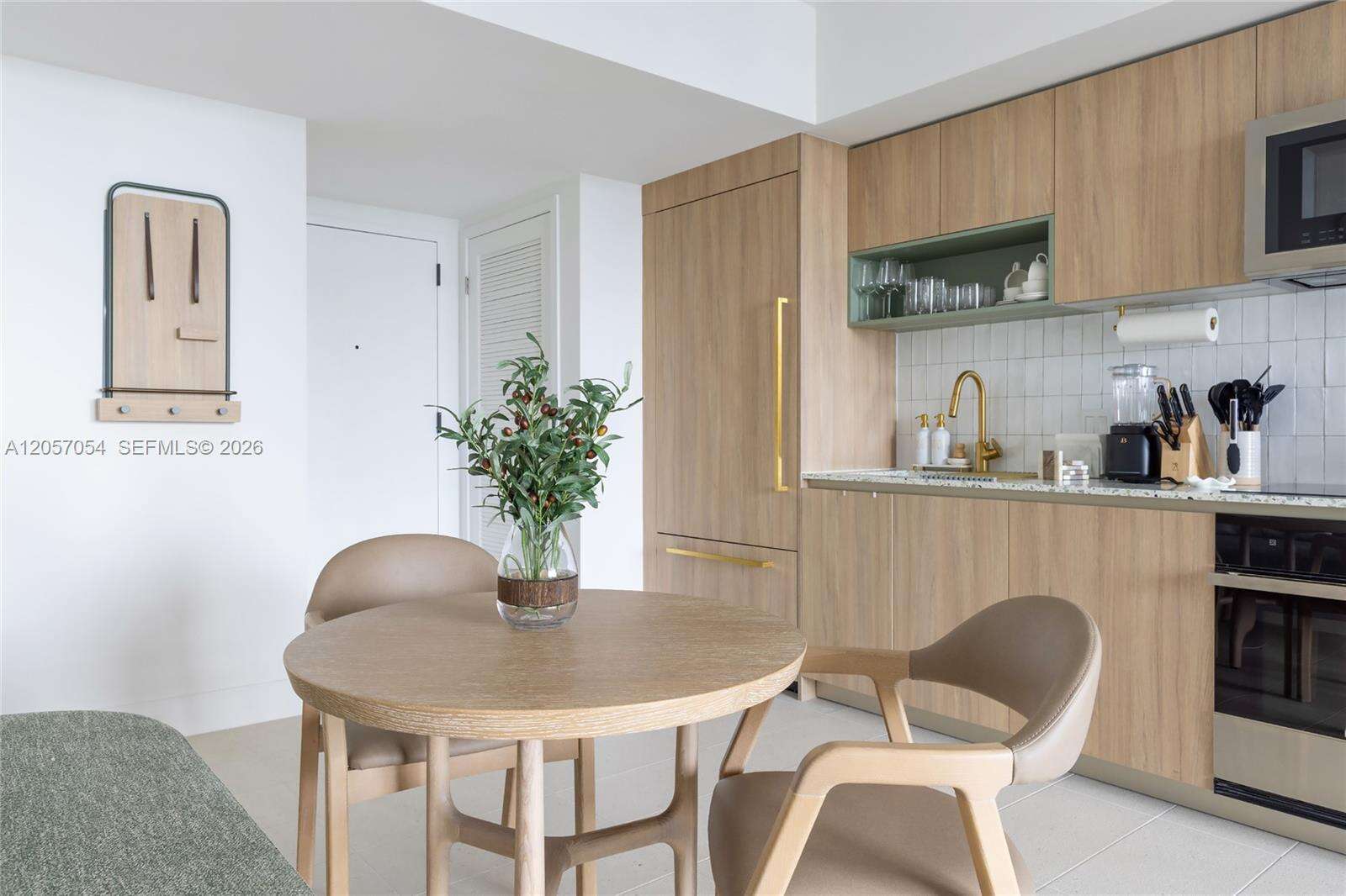 Natiivo | Gale Miami at 159 6 St, Miami, FL 33132 - For Rent photo 8