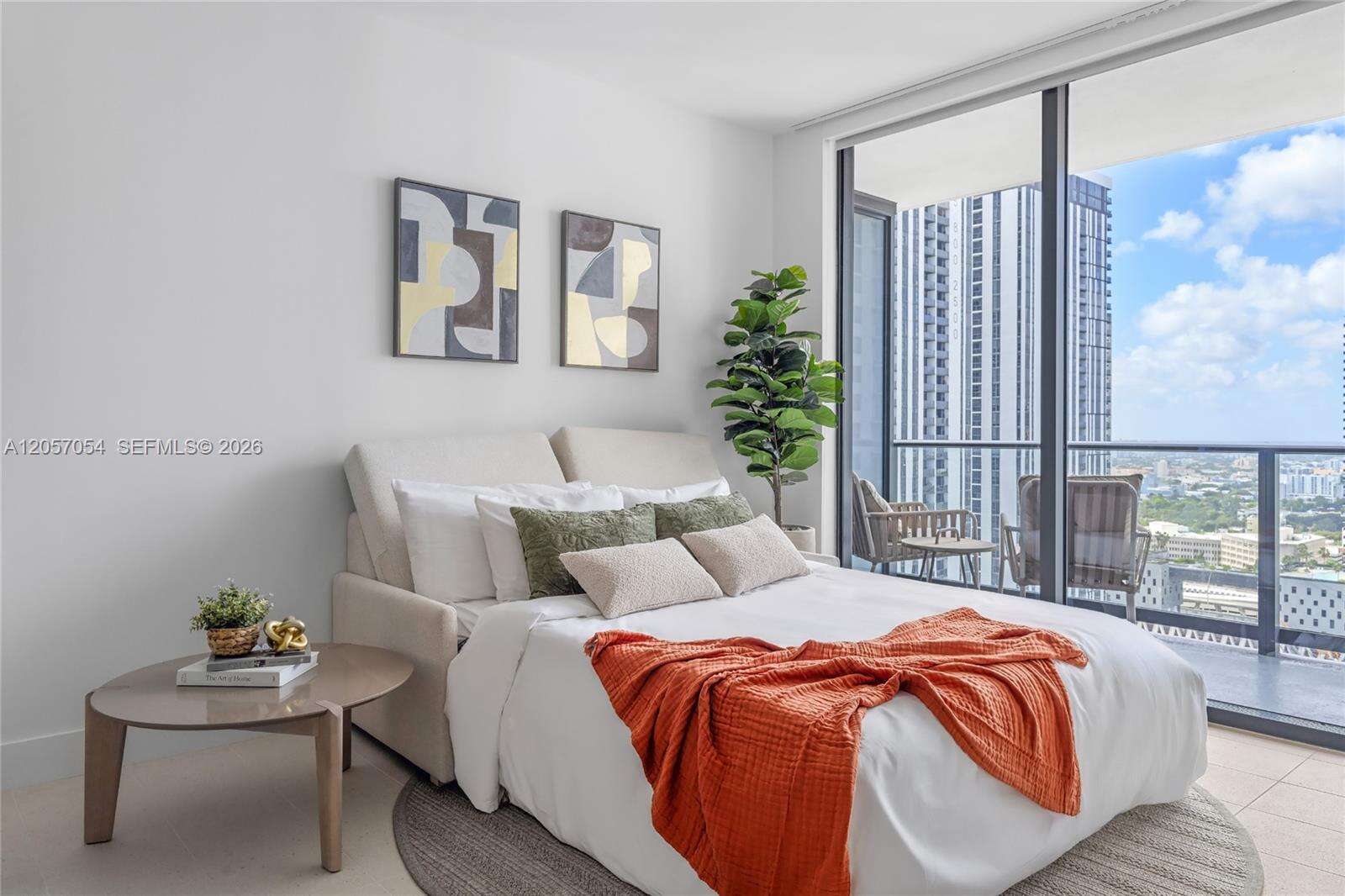 Natiivo | Gale Miami at 159 6 St, Miami, FL 33132 - For Rent photo 10