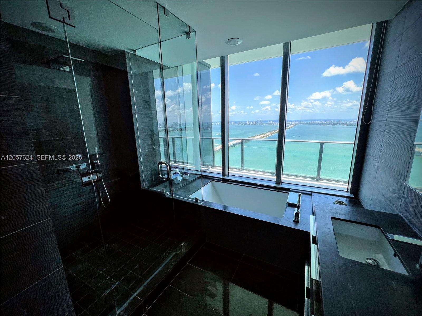 One Paraiso at 3131 7 Ave, Miami, FL 33137 - For Rent photo 33