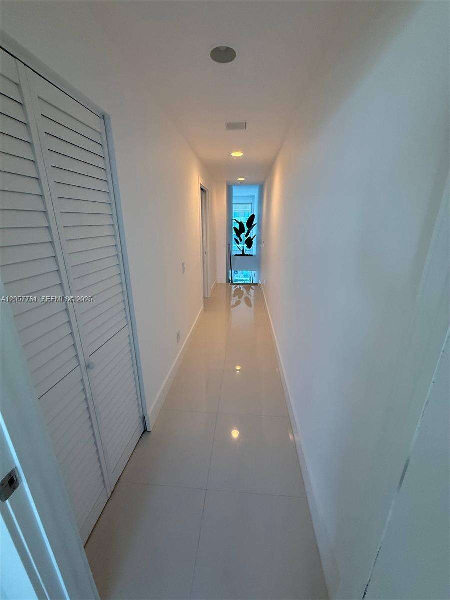 Infinity At Brickell at 60 13 St, Miami, FL 33130 - For Rent photo 20